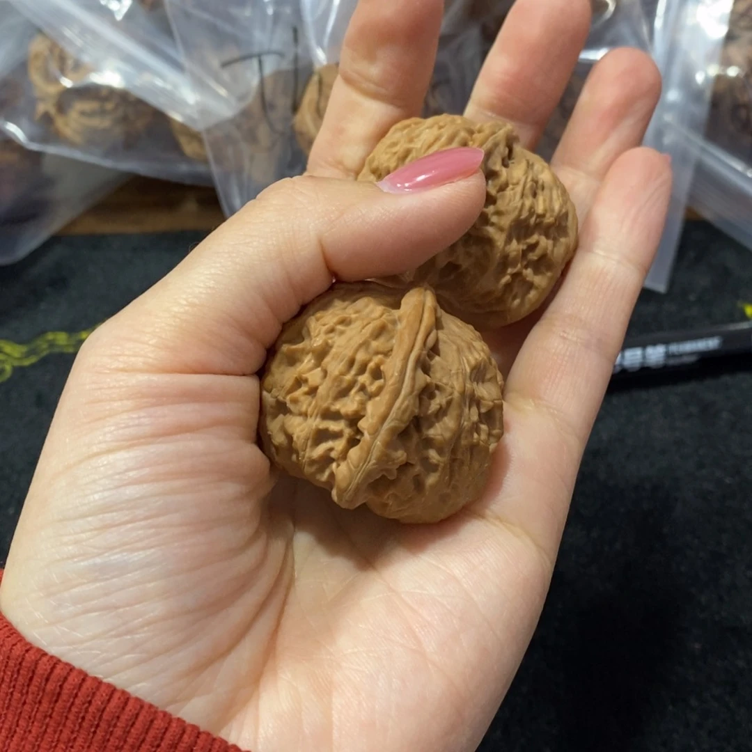 猴头核桃吊坠T****s白狮子50