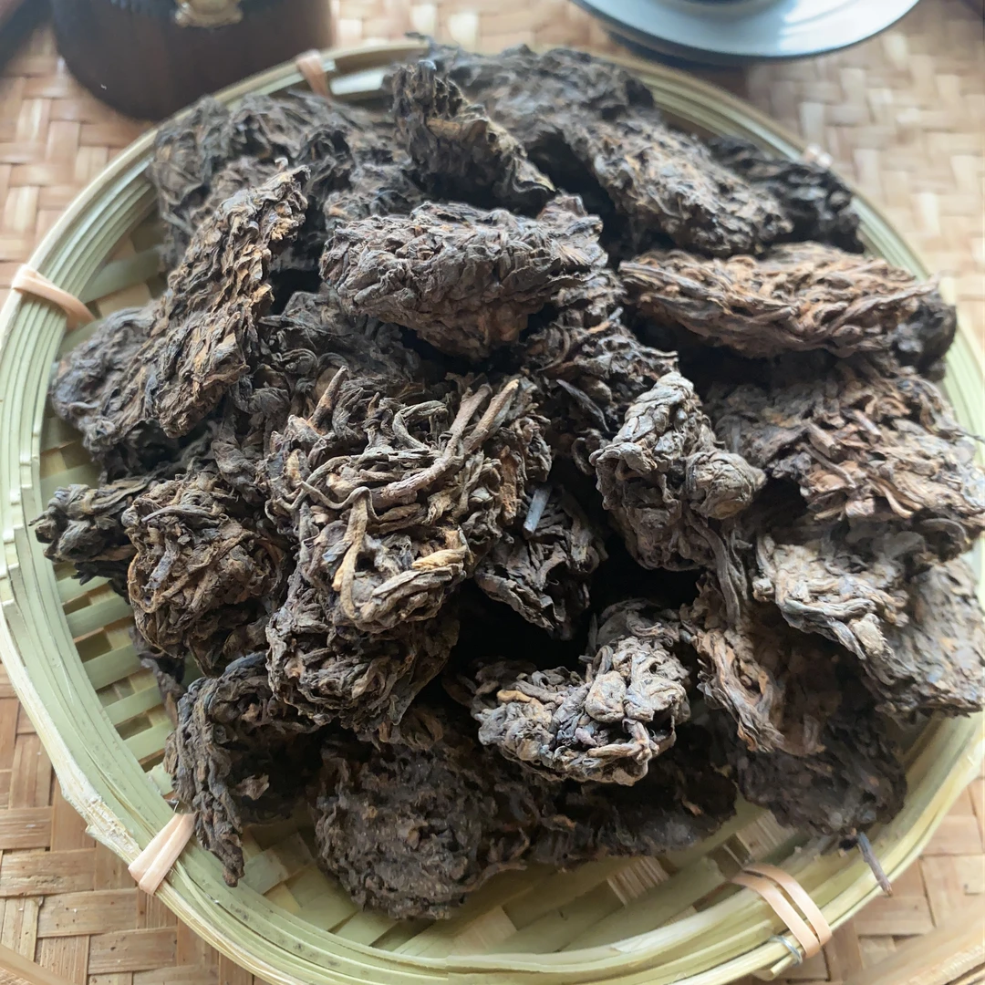 吾尘-普洱熟茶老茶头-汤感醇厚润滑