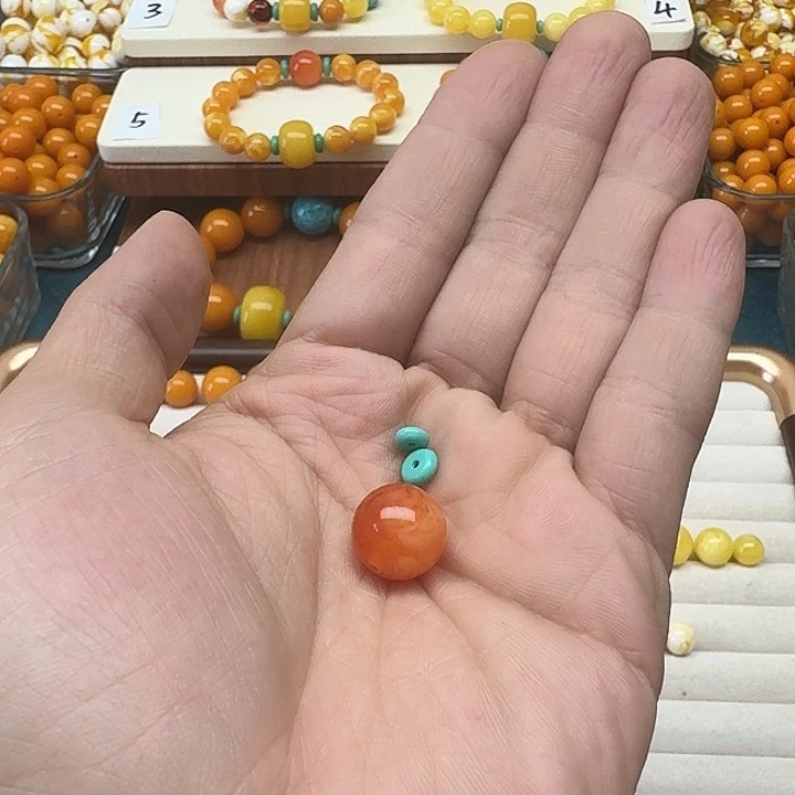 小***鹿非金属蜜糖红色单珠一个