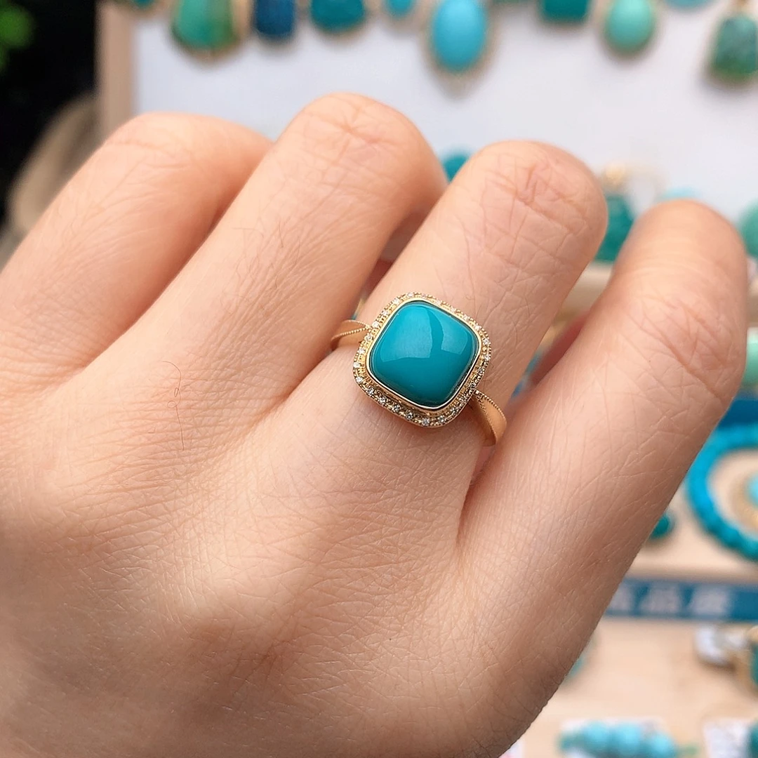 绿松石珠宝奇石18K金镶嵌抖***康