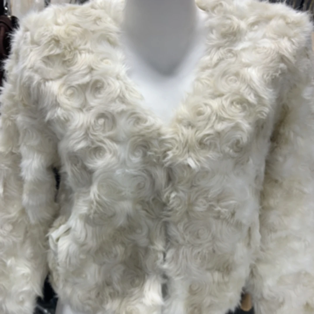 《头头女装》气质玫瑰花朵设计款单排扣开衫女#12408