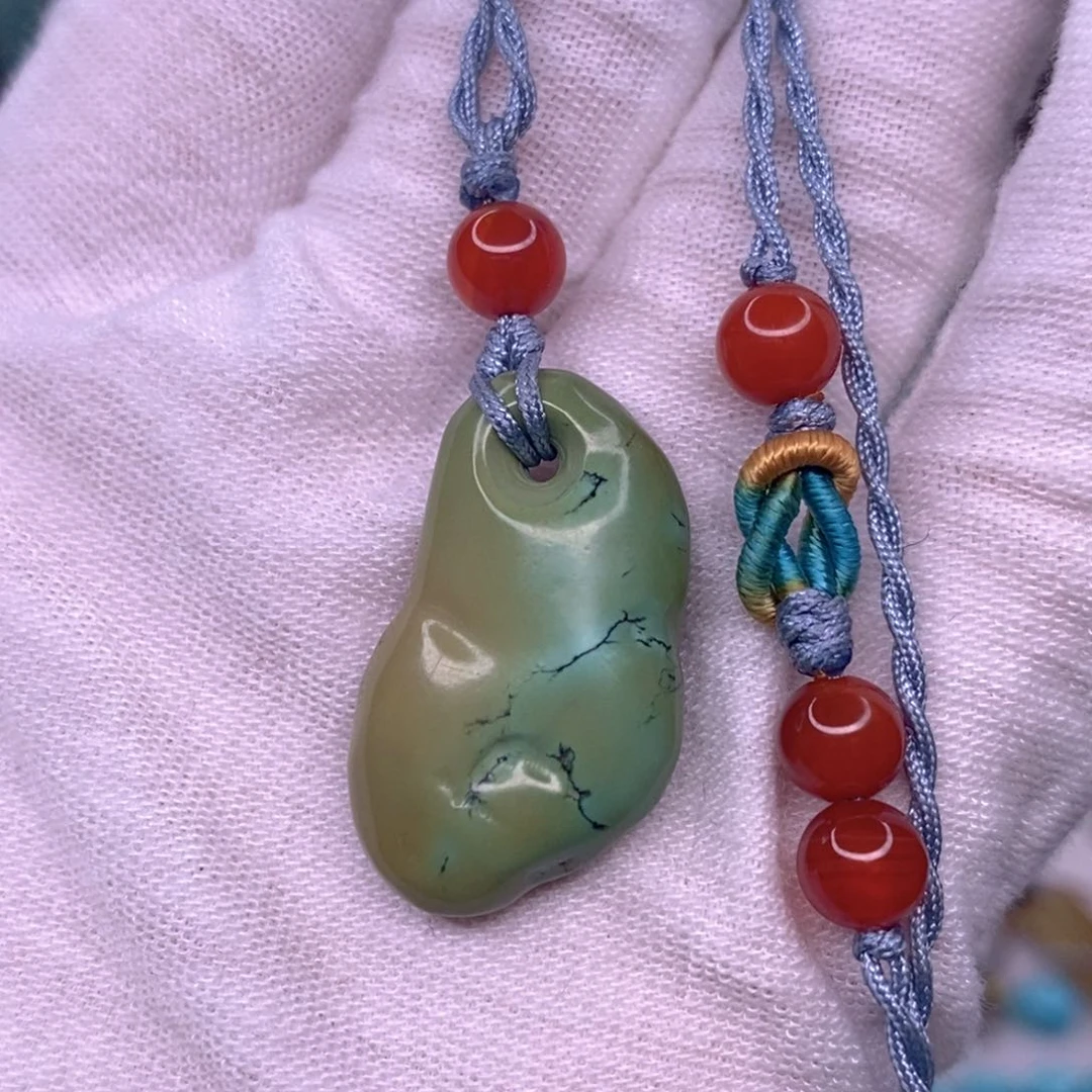 绿松石未镶嵌原矿