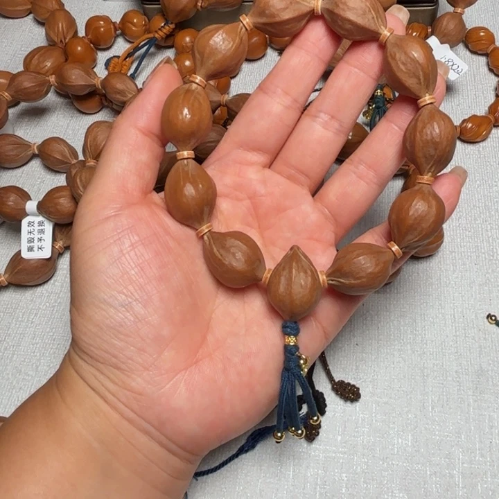 钮***桉手串/手链橄榄核1.7✖️2.3梅林铁核
