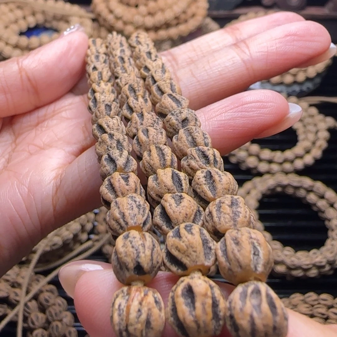 心***乡柏香籽/百香籽吊坠