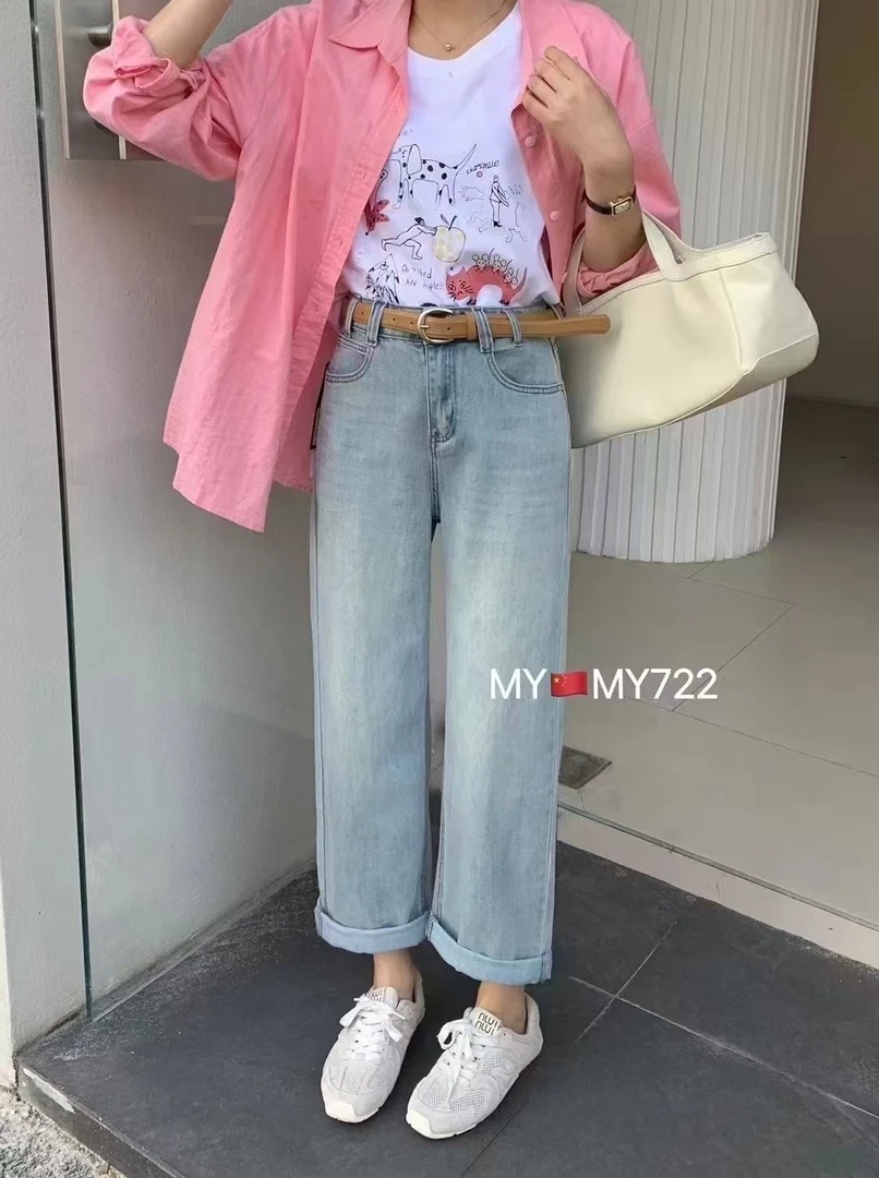 时尚百搭显瘦九分直筒牛仔裤冬季