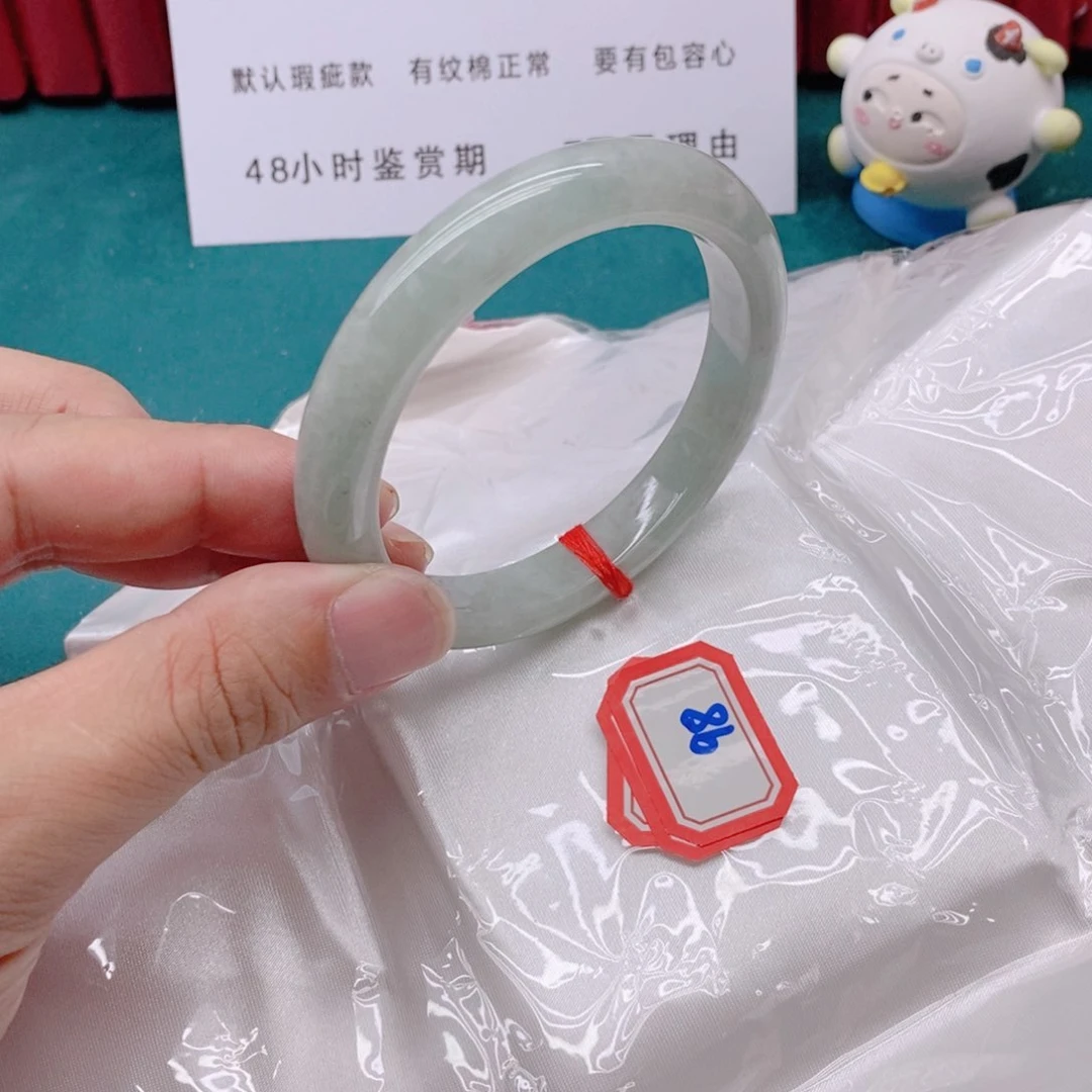 翡翠手镯未镶嵌9888888/59