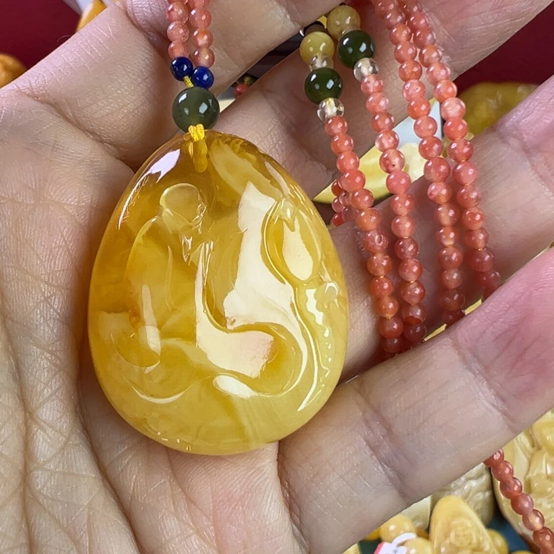 未镶嵌吊坠(赠链)蜜蜡