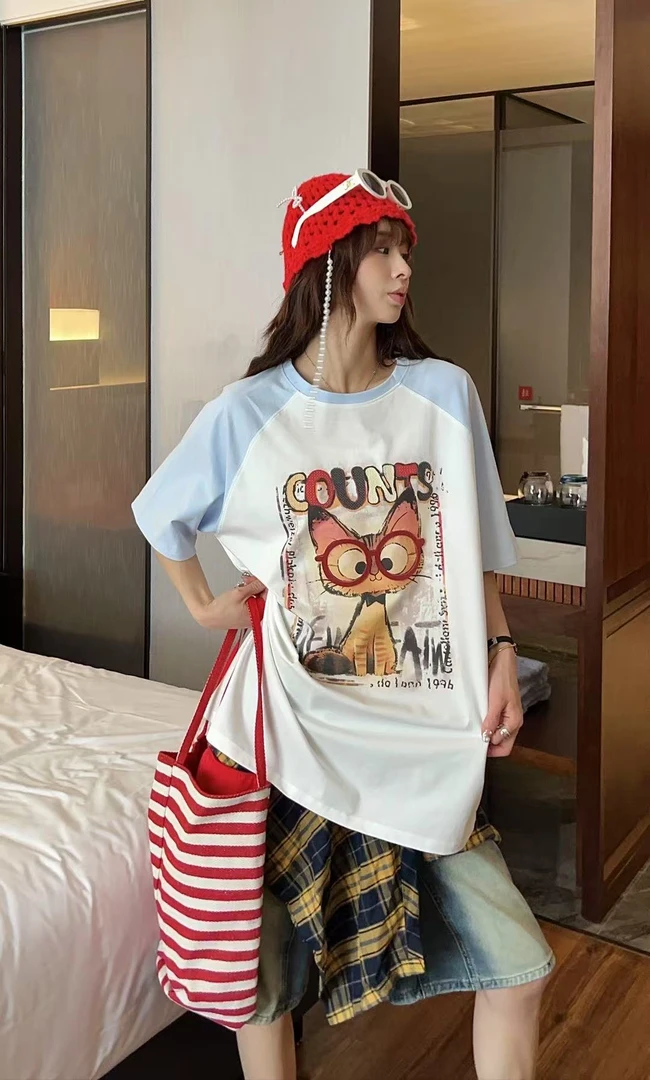 790-2女款插肩眼镜猫休闲百搭短袖T恤