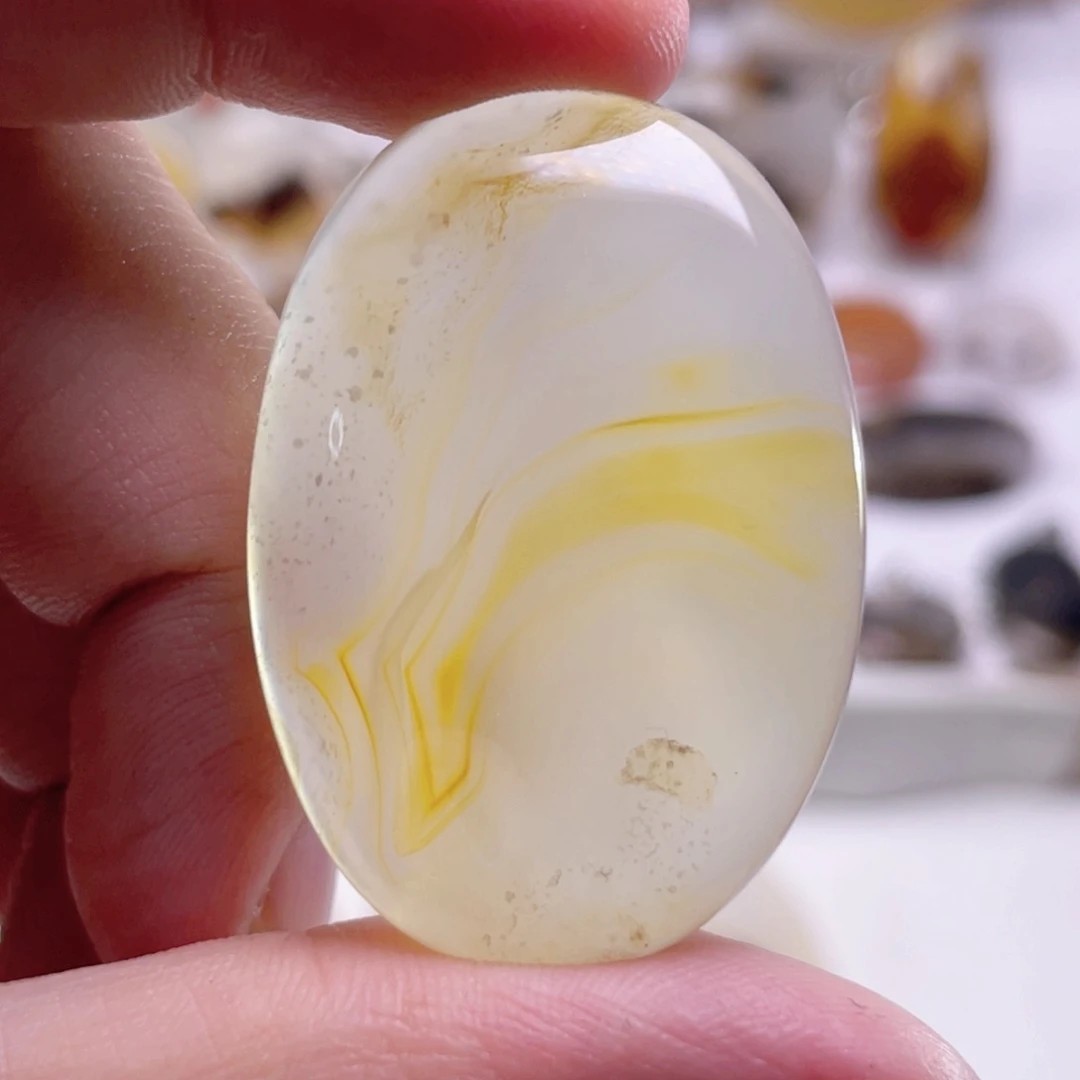 未镶嵌颈饰玛瑙/玉髓