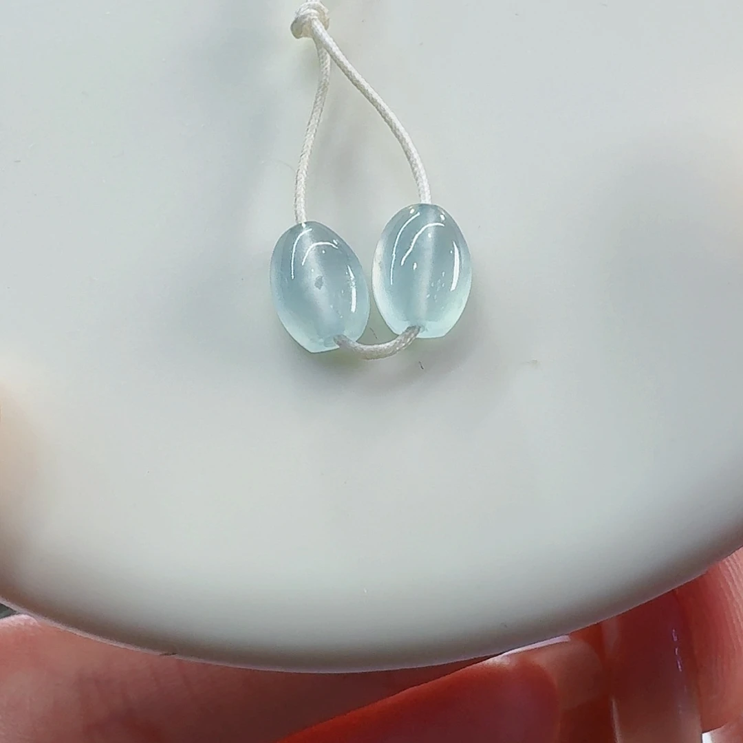 翡翠颈饰未镶嵌米珠一对