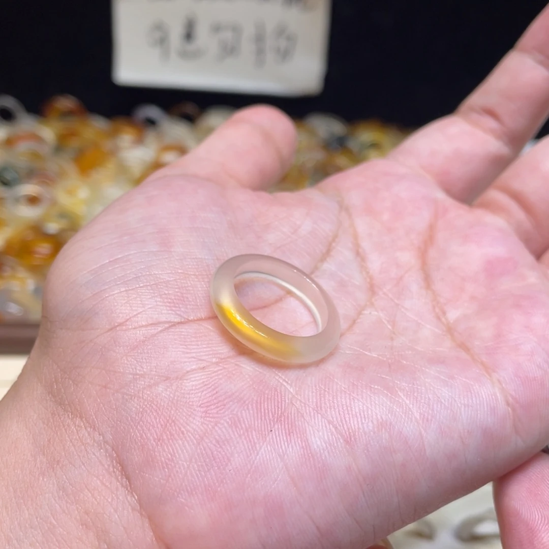 玛瑙/玉髓未镶嵌戒指510号港16 默认瑕疵