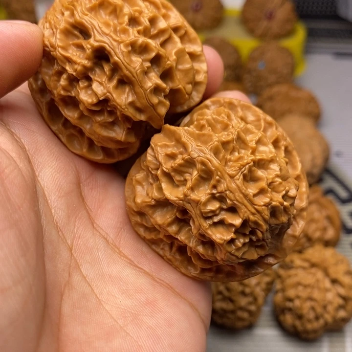 文玩核桃把件苹果44