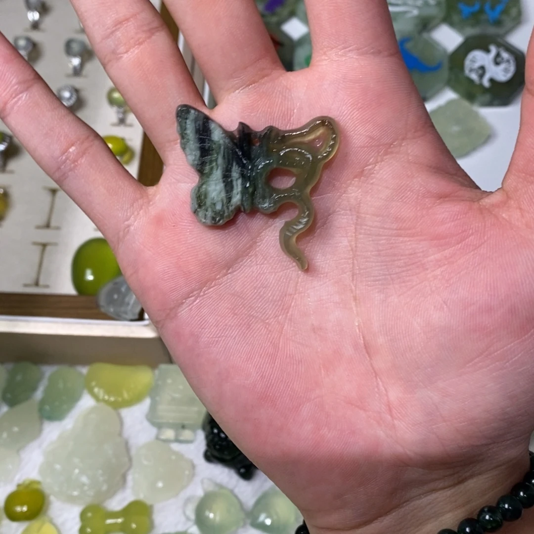 岫玉未镶嵌吊坠(不含链)