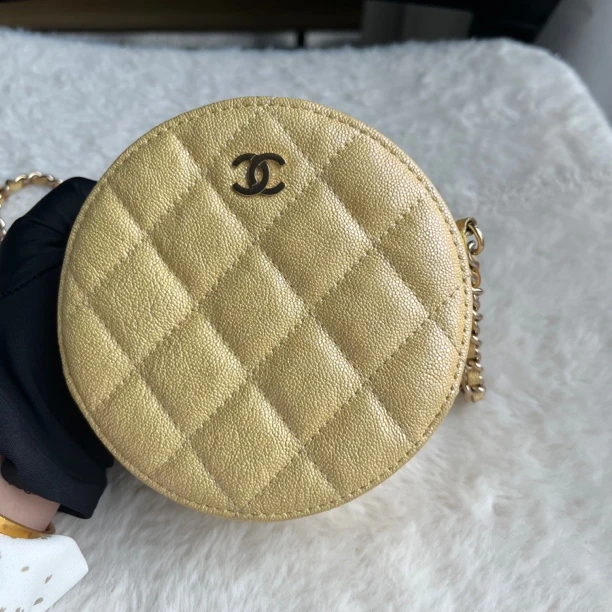 99新 Chanel/香奈儿 黄色珠光荔枝牛圆饼