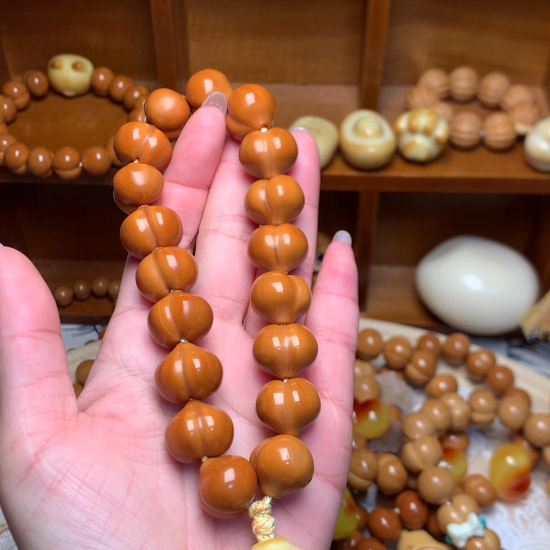 猴头核桃把件16玻璃底屁桃手持葫芦