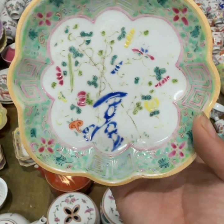 初***。其他景德镇陶瓷哈哈哈哈