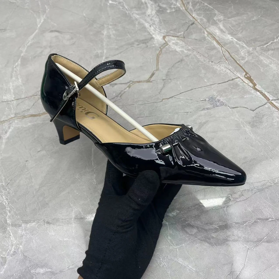 凉鞋女 (牛皮)35068 （孤品）e区40码