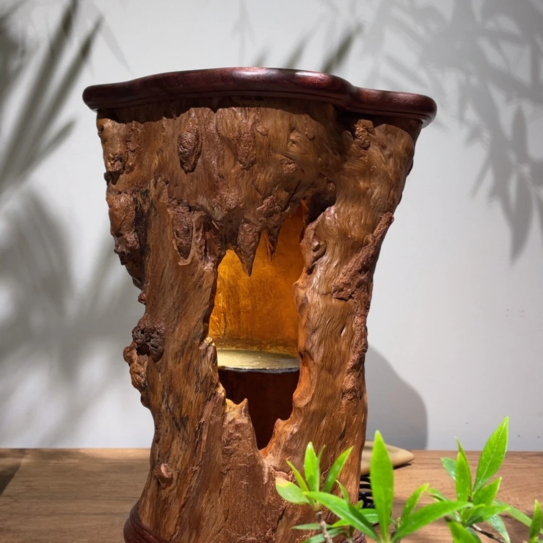 木名****业荔枝木灯具工艺品