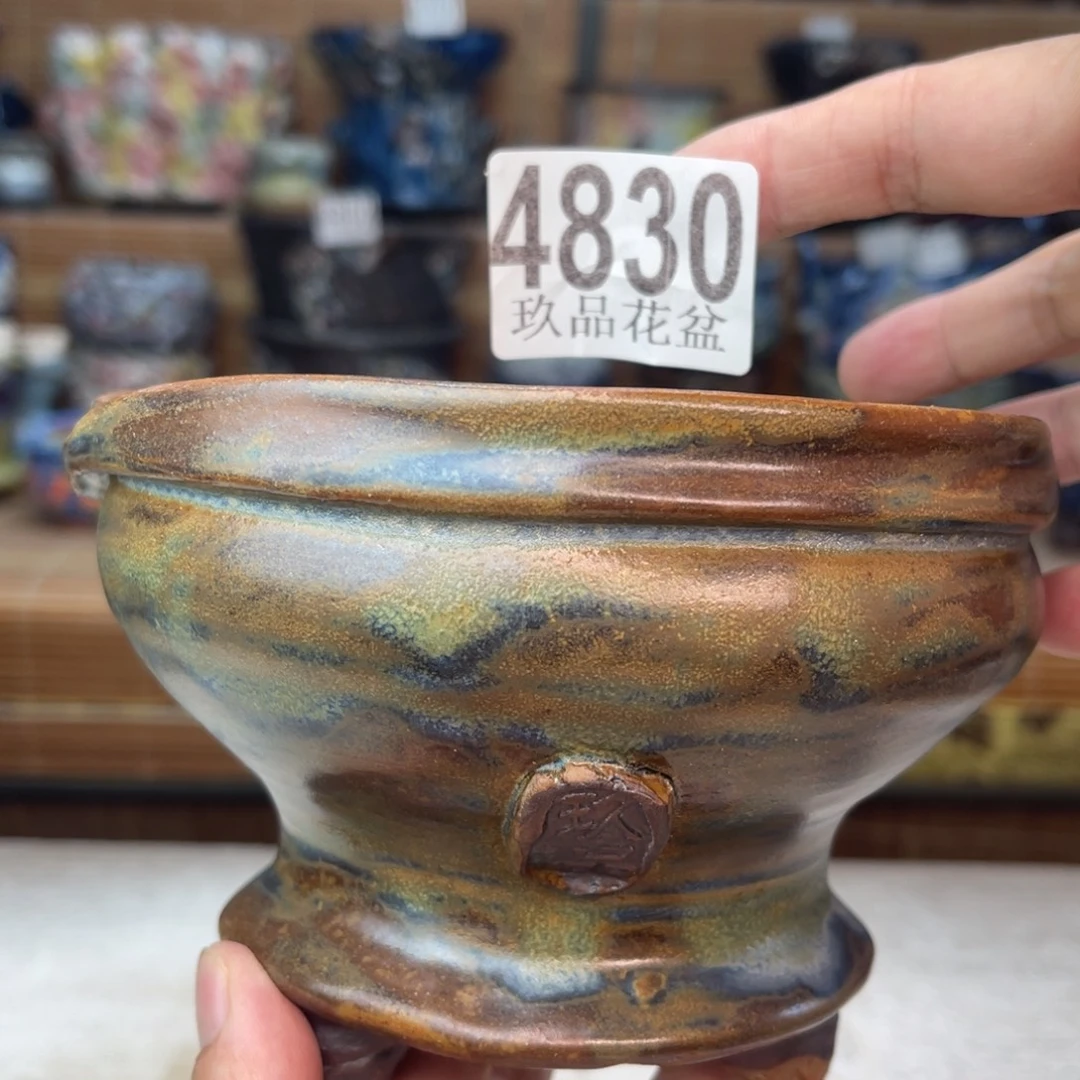 景德镇陶瓷手工花盆默认瑕疵