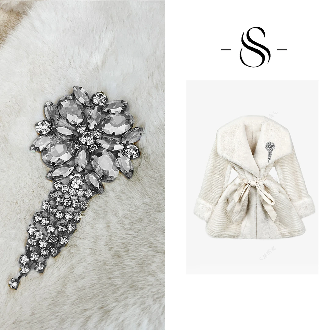 NIMOSHI【倩倩】冬季款时杏白重工拼接设计气质显瘦保暖外套D0385