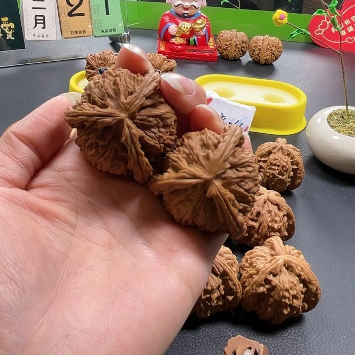文玩核桃吊坠拼接白奔