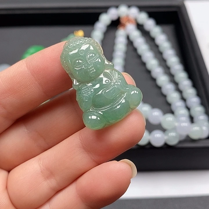颈饰未镶嵌翡翠宝宝佛