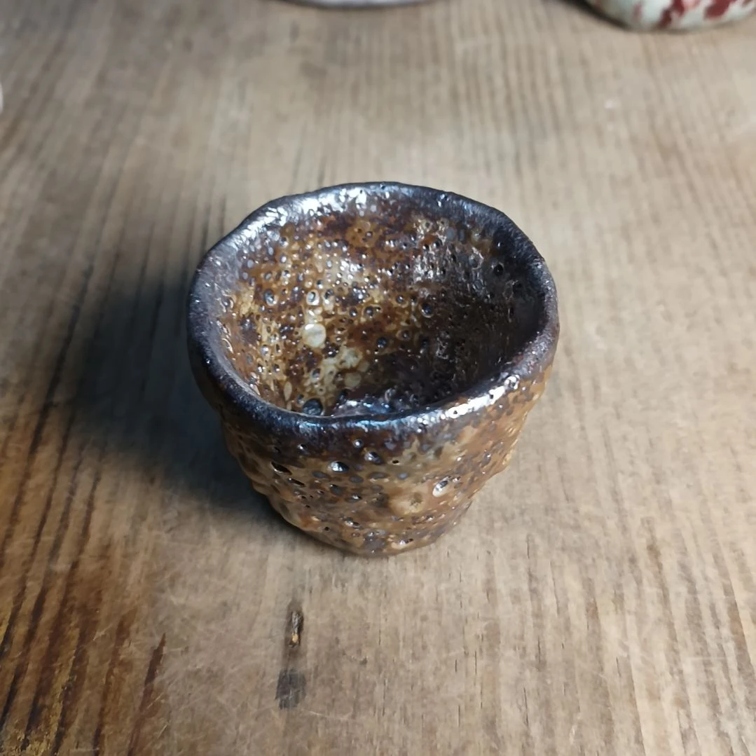 志野柴烧手捏主人杯