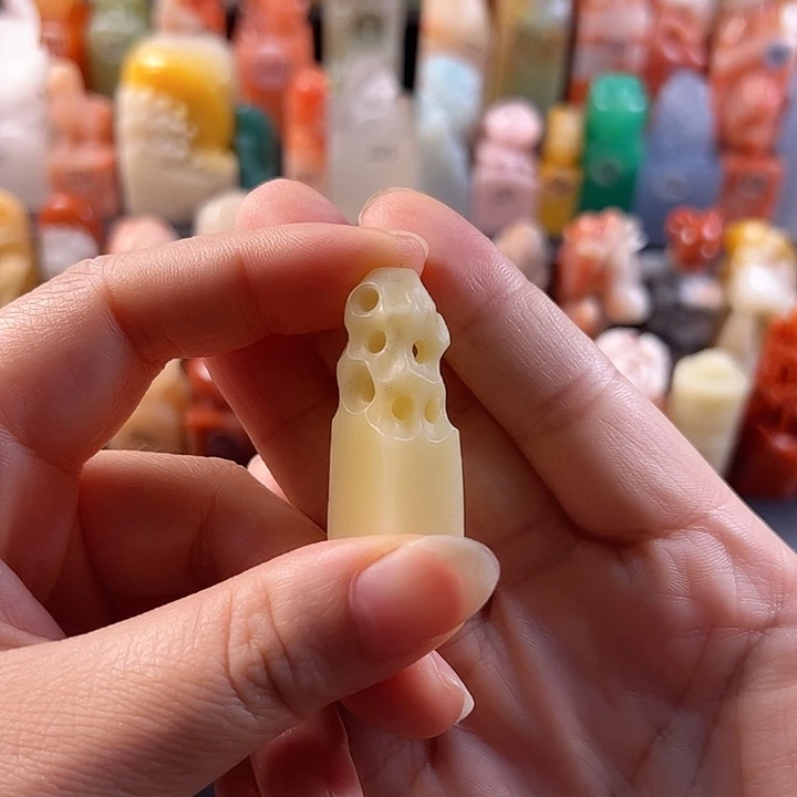 寿山石印石手工定制1.3厘米，包刻