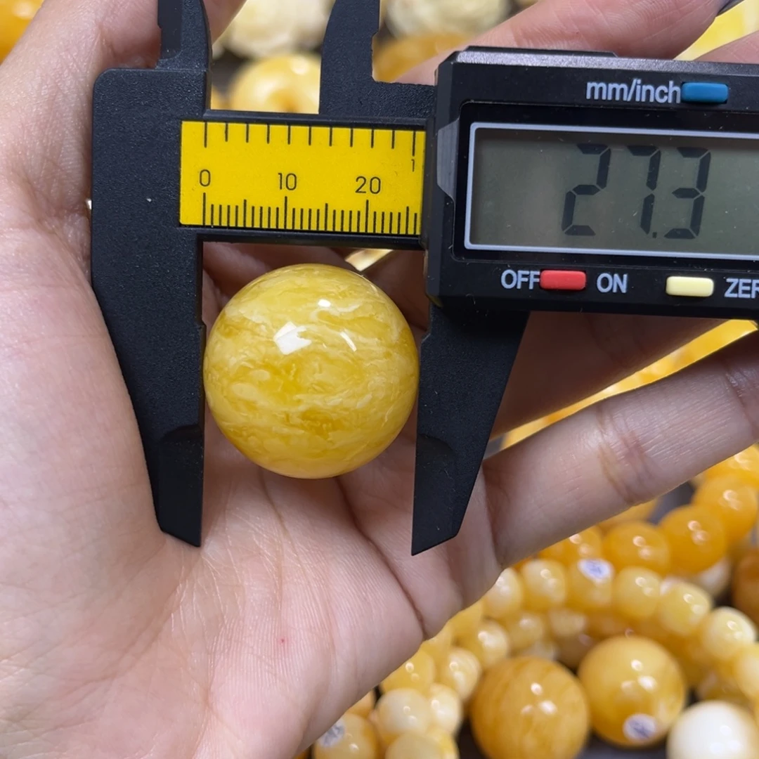 琥珀未镶嵌手串……