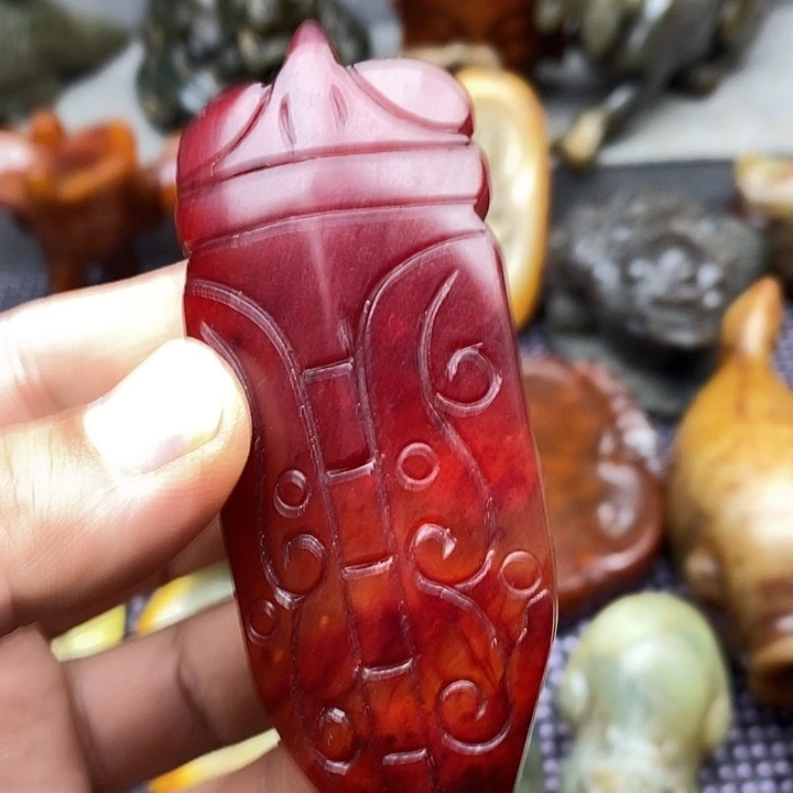未镶嵌蛇纹石玉颈饰