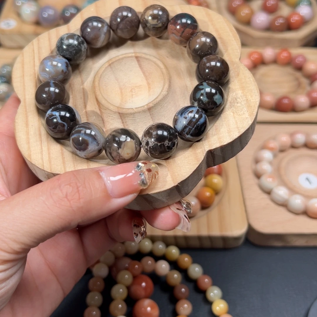 ****⋆石英质玉未镶嵌手链49