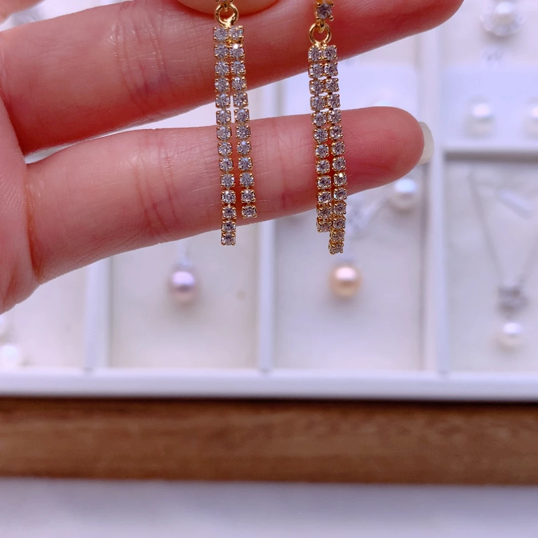 淡水珍珠合金耳饰