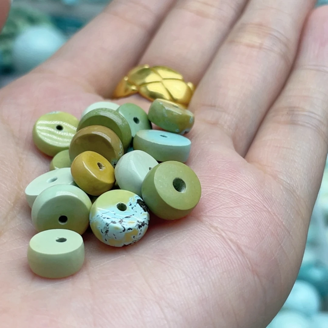 蜜***獾未镶嵌南红玛瑙珠宝奇石
