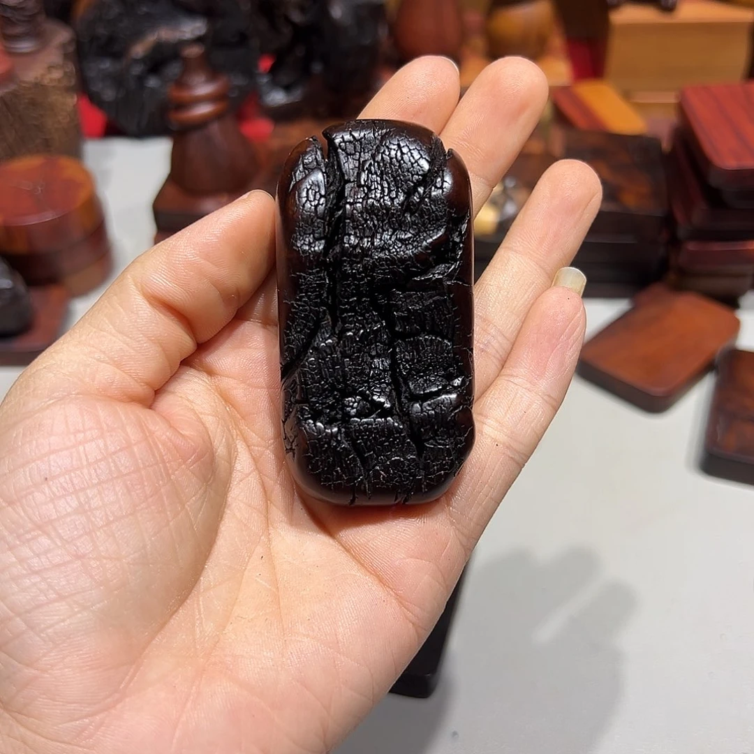 如***亭枣木直播间默认截图