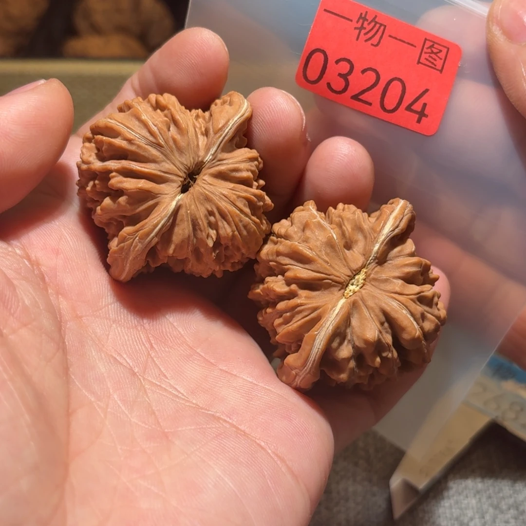 文玩核桃把件蓟县楼