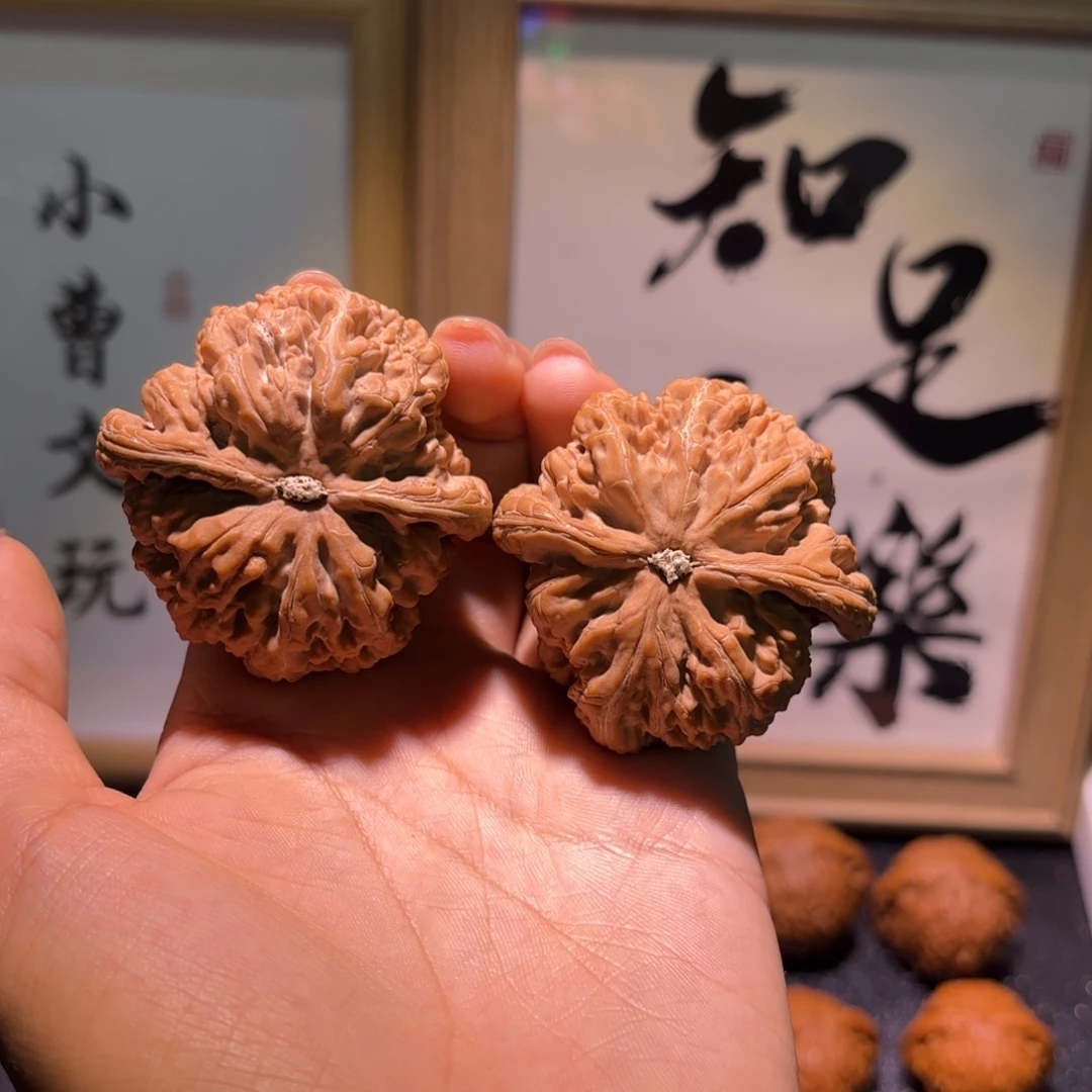 爱***起文玩核桃吊坠50尺大粗筋