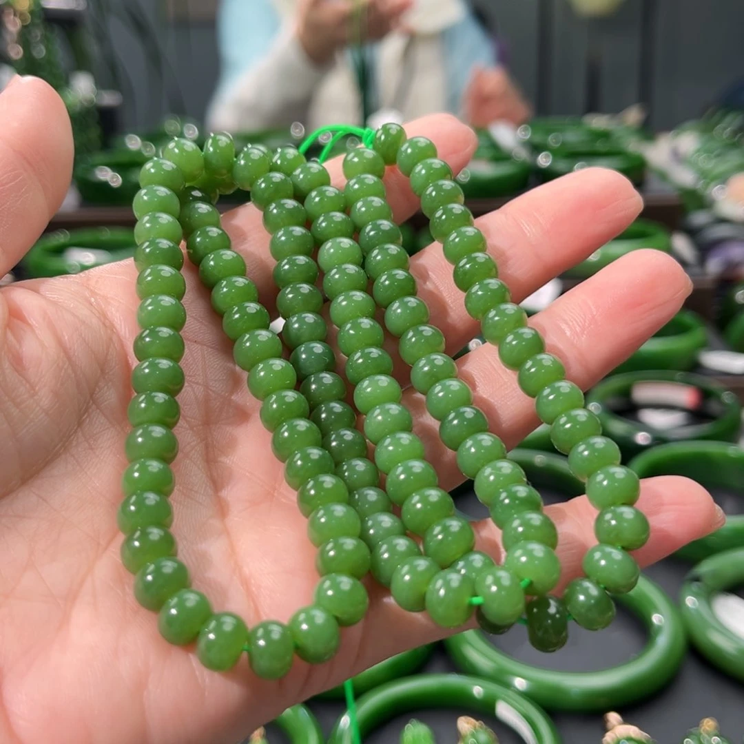 项链未镶嵌和田玉（碧玉）