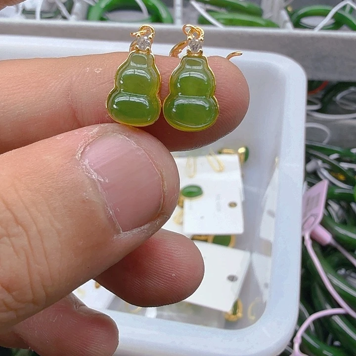 和田玉（碧玉）耳饰银S925镀金镶嵌