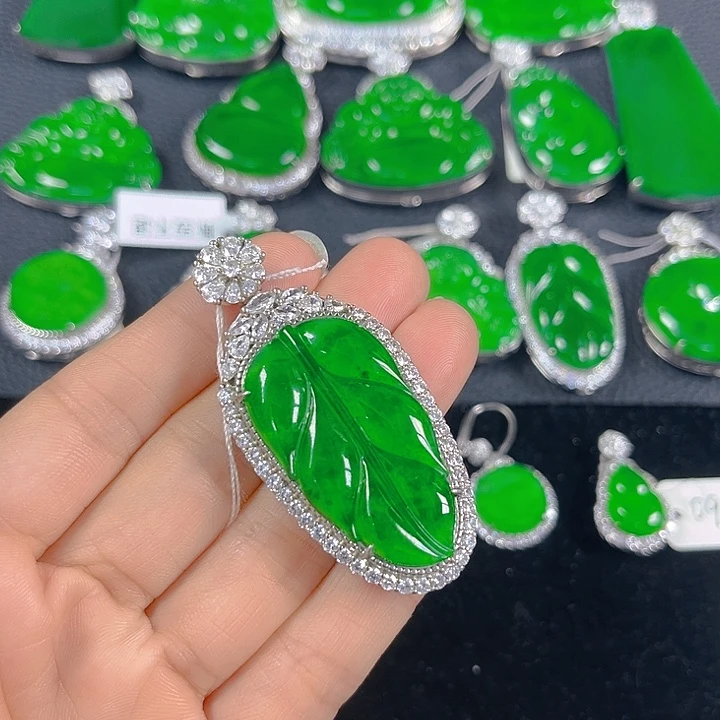 翡翠银S925镶嵌吊坠(不含链)