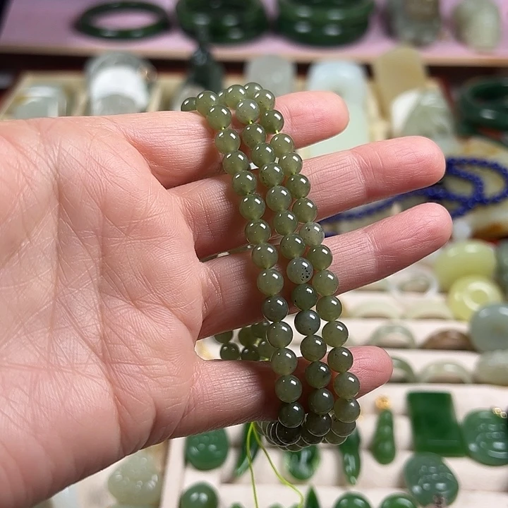 和田玉（糖玉）未镶嵌颈饰