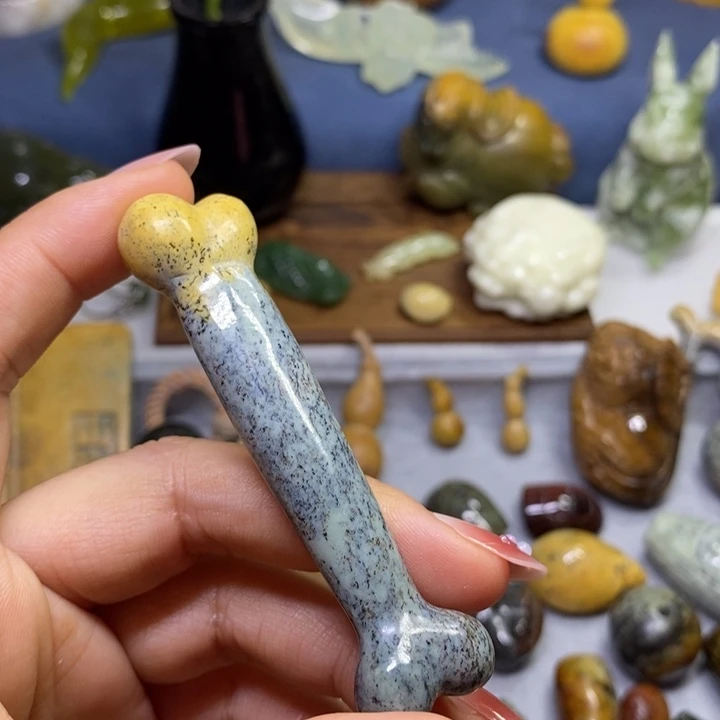 岫岩河磨玉（透闪石质玉）未镶嵌把件