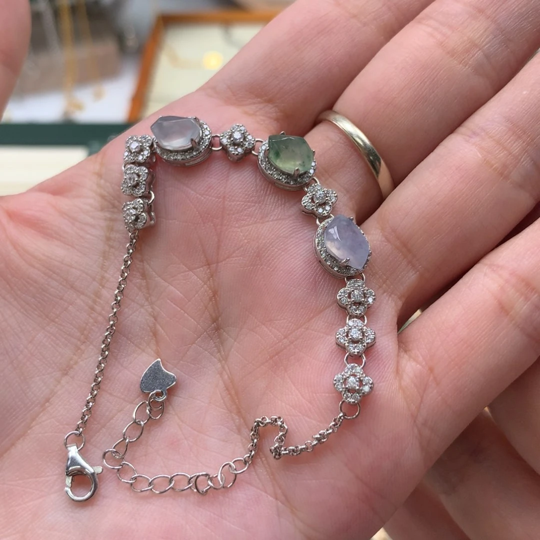 颈饰银S925镶嵌翡翠手链