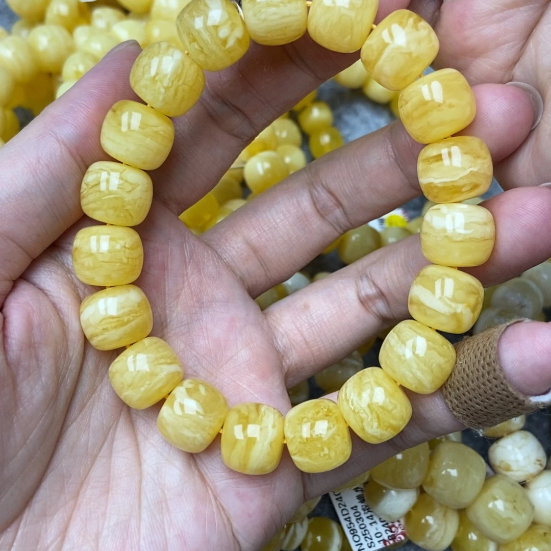 琥珀未镶嵌珠宝奇石132