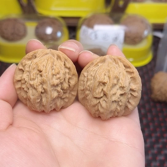 吊坠文玩核桃白狮子