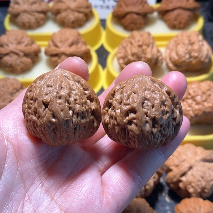 文玩核桃把件铁锤精对35 34