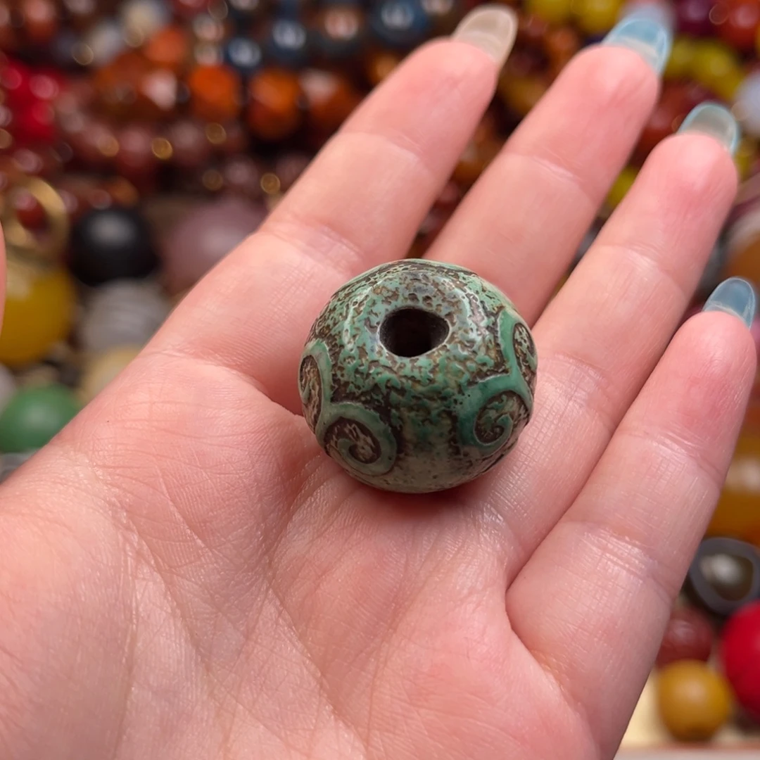 天***见玛瑙/玉髓颈饰未镶嵌