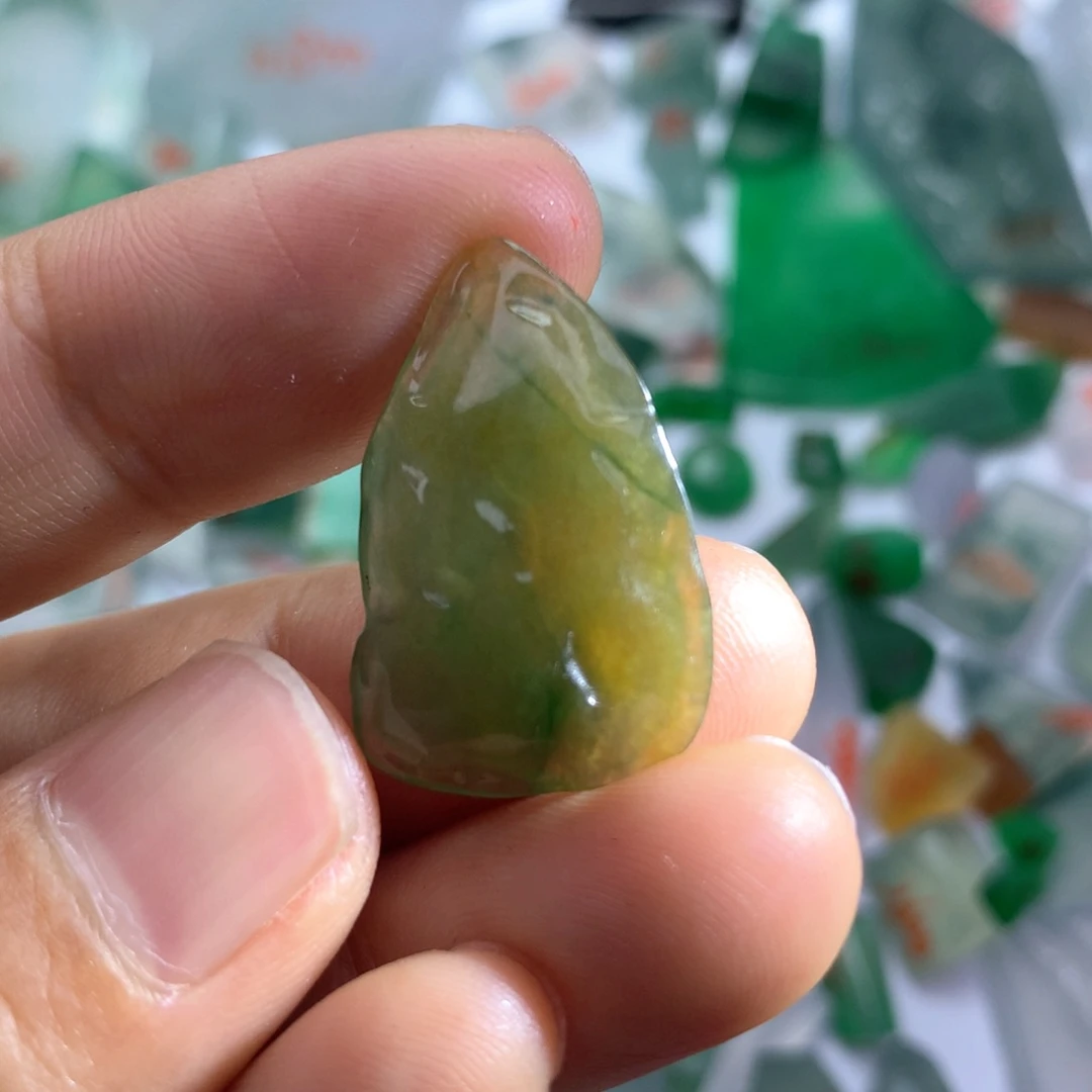 定制翡翠未镶嵌天然翡翠