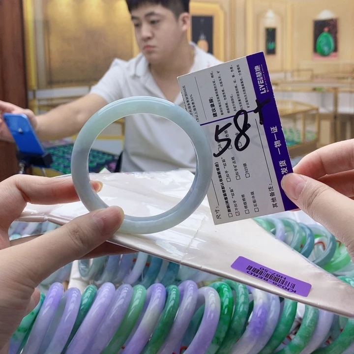 翡翠未镶嵌手镯wr