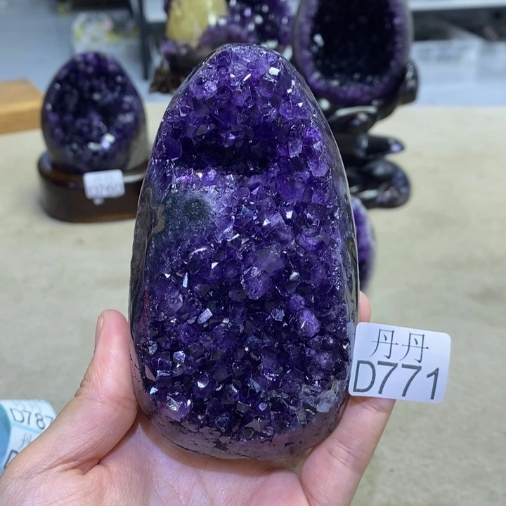 水晶未镶嵌大型摆件（非配饰）