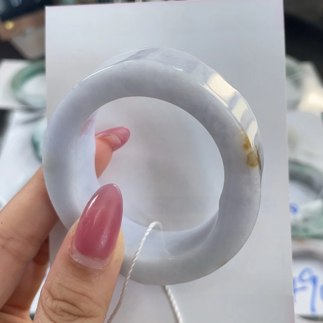 定制翡翠未镶嵌手镯基地质检发货